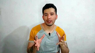 young doctor gets fucked by his boss with a huge 23cm cock in the hospital cubicle, what a hot story