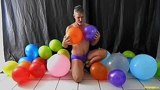 balloon play gets wild with richard lennox.