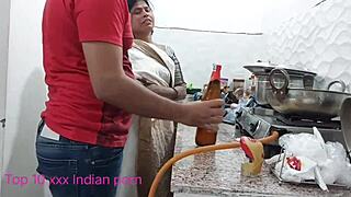 18-19 year old teens and milf fuck in Everbest xxx village stepmom porn in Hindi