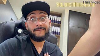 She Comes To Sign Contracts But Wants To Suck My Huge Cock And Swallow Cum