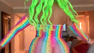 moee baby twerks huge ass for gibby the clown in hentai doggystyle