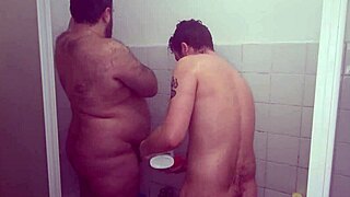 i'm loving this bareback banging in the shower, so hot