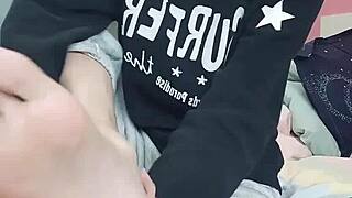 slim gay teen 18+ager sucks sexy feet in foot fetish