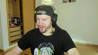 I think the spider-verse went all wrong with uncensored cosplay.