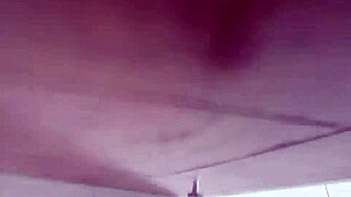 gozando em cima do bolo esposa pediu leite condensado e ganhou porra pra comer com bolo