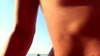 wow, spontaneous banging on the beach was unreal! 🏖️