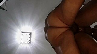 Macho pays to be fucked by favorite bears