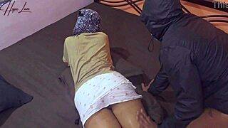 The employer seduces the housemaid for an erotic experience