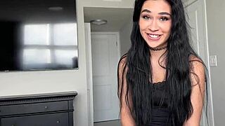 Testing skills with hot goth sister Delilah Dagger