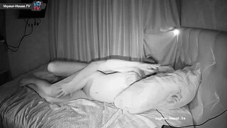Big breasted woman gets fucked from the side in homemade video
