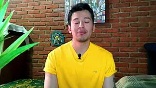 Secret hard fuck with brother-in-law on family vacation! 😈 Relato sexual de un seguidor