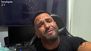 Mikaelly and Rebeca Villar in a dirty threesome? Fucking doggystyle with slutty talk.