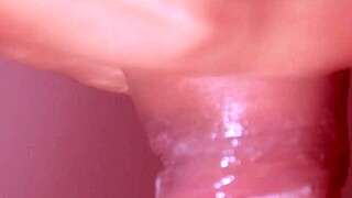 Japanese Amateur Blowjob! How Does She Handle Cum in Mouth?