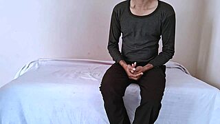 अरे, मैंने अपनी देसी स्टेपसिस्टर की टाइट चूत को लिक और पाउंड किया रियल गुड। हिंदी चुदाई सेक्स वीडियो में सभी क्लोज-अप एक्शन है।