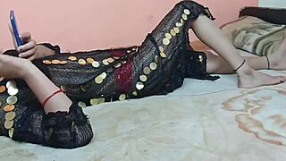 Desi housemaid gets naughty in the bathroom