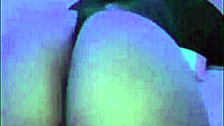 Perfect ass in leggings, amateur gym fun with a friend