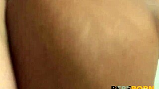 deja vu says 'fuck me rough in the studio'