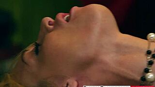 does kayden kross want her pussy licked at work?