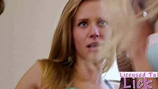 Elsa Jean casually licks her toes in stockings and fishnets