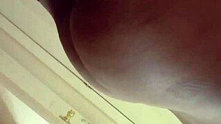 Masturbating in Mirror for Orgasmic Selfie Ending!