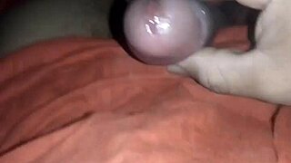 chubby girl wants to ride cock in masturbation session 😏