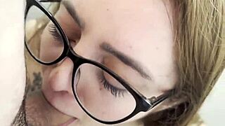 Colombian Cafeteria Girl Drains Me in My Car After Teasing