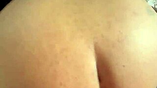 Hey, this phat ass latina is squirting like crazy on that dick! 💦