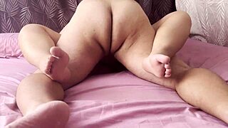 she tells me she fucked her coworker and i cum on her 😏