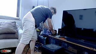 Dulce Maylene Replaces Step Dad’s Doll for Rough Anal