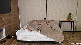 I bang my girlfriend’s stepmom, she joins for threesome