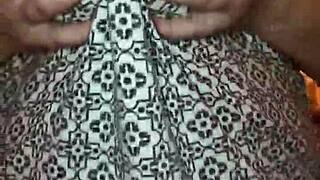 Married woman with a nice ass dancing and shaking her ass