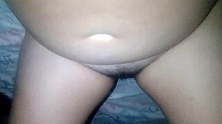 MY TIGHT PUSSY WANTS HAIRY DICK!