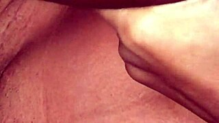 Yo, this Dominicana tetona giving me a wild handjob and oral... unreal!