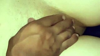 Massaging my naked wife turns into steamy amateur play