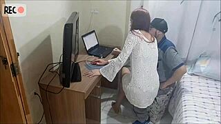 Novinha alone at home meets horny repairman on hidden cam