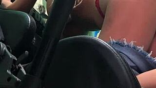 No Cusinho Da Loirinha - Infio O Braso Todo in Public Latina Play