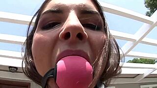 Roxxxy Rush loves gangbangs in bed, and damn, she’s wild! 🔥