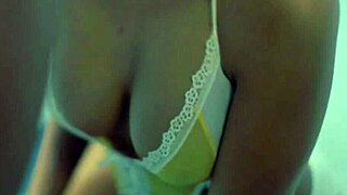 3-13-2017 the art of the blowjob with athletic brunette 😘