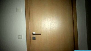 Sexy Shina Ryen Handles Massive Dick in Her Wet Pussy