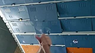 Solo Amateur Beats Off In Gym Bathroom