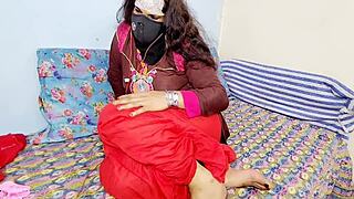 muslim prostitute cheats on desi husband with anal dildo on web chat