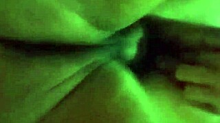 Wow, the chilena milf gets her pussy fucked hard by a big cock in the cut!