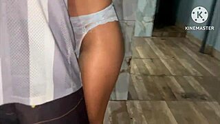 Wife shares tasty ass 😏