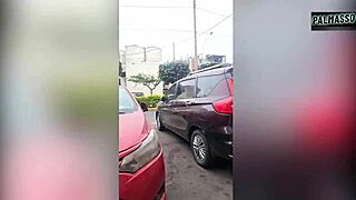 I found a mature woman on the street to break her ass until I dirty my dick?