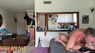 asian girlfriend cunilingus before work, homemade couple