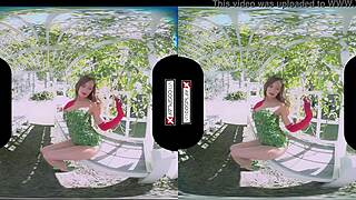 Poison Ivy XXX Cosplay VR: Stunning Evil Redhead in Reality Parody Costumes