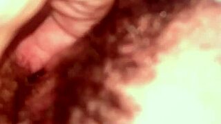 Thirdghost1 dives into that wet pussy