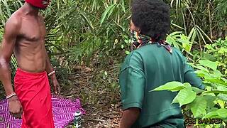 PAWG Jewelz Blu Joins BF for Mutual Masturbation and Huge Cumshot!