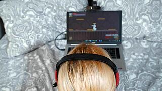 Babysitter craved daddy’s cock bad, got a quick POV deepthroat like never before!