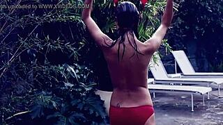 She teased the crowd. Alessandra Ambrosio slowly stripped down, revealing every curve with Latina heat